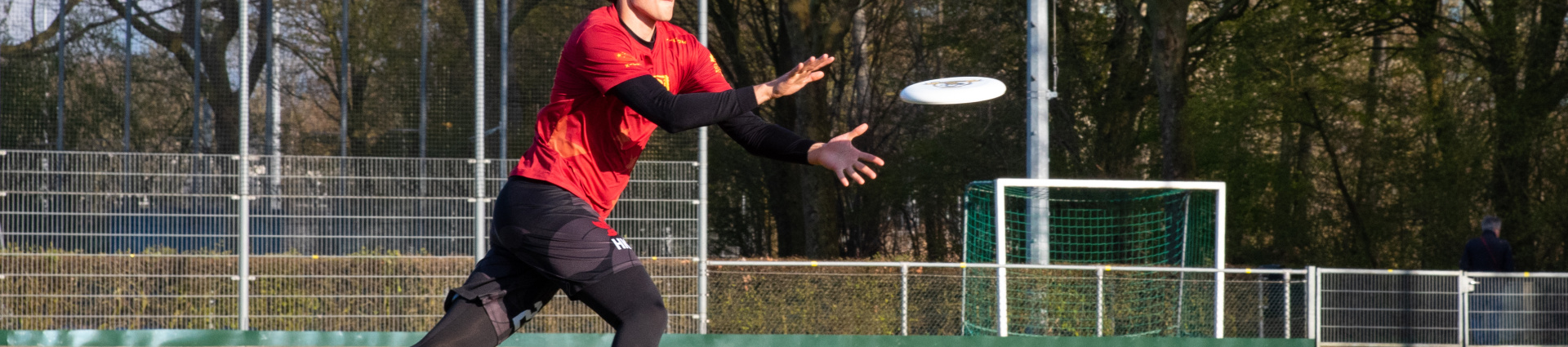 Olympos-Pierre-Banoori-UTKA-Frisbee-15.jpg